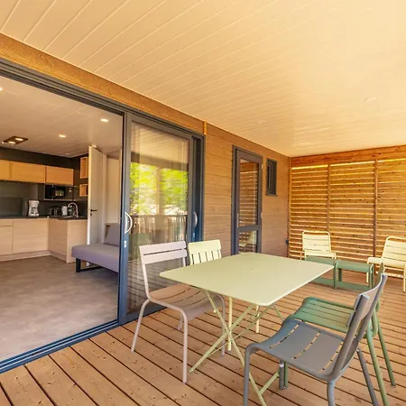 Κάμπινγκ California *